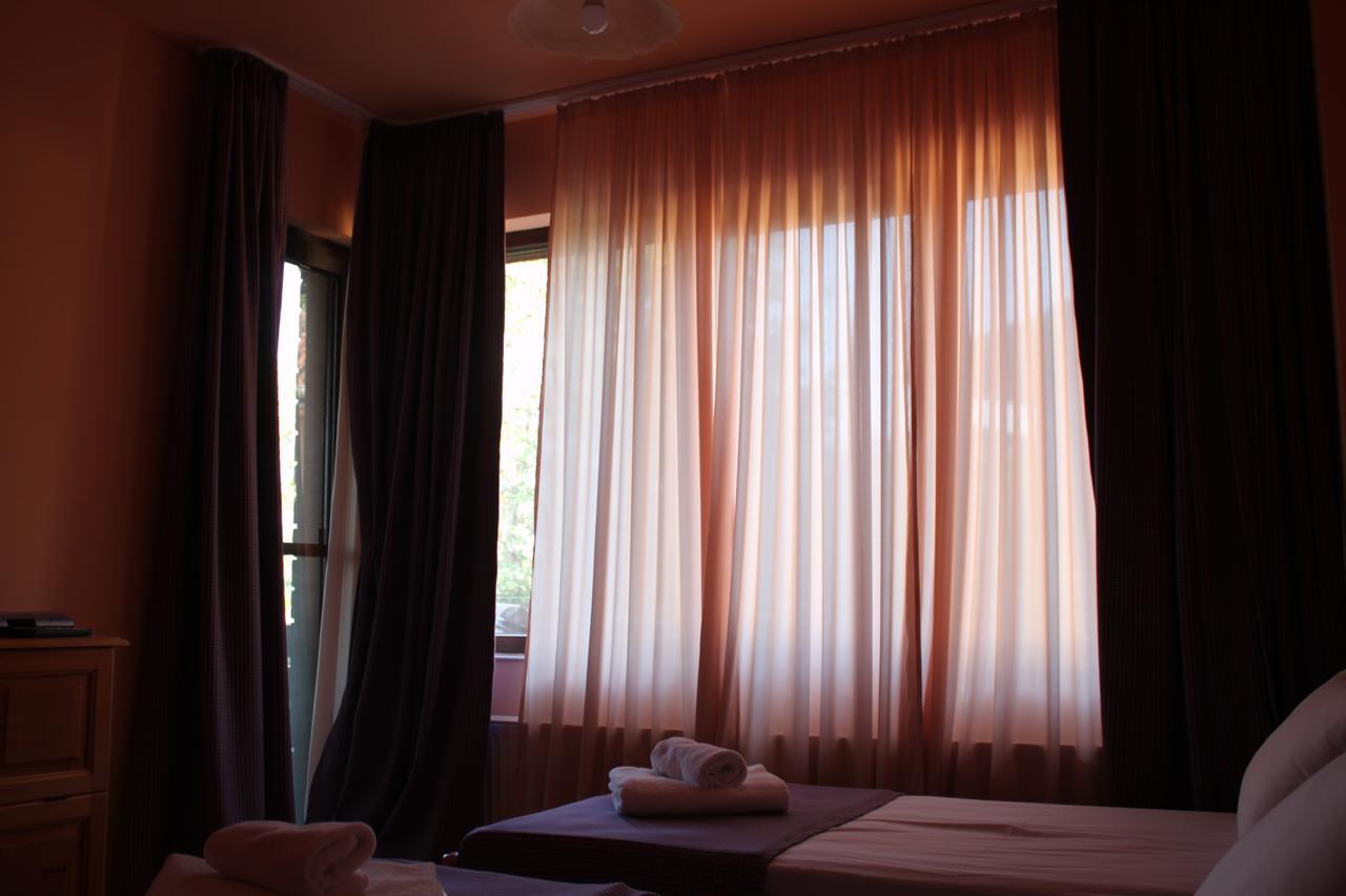 Guest House Daskalov Chervena Lokva Exteriér fotografie