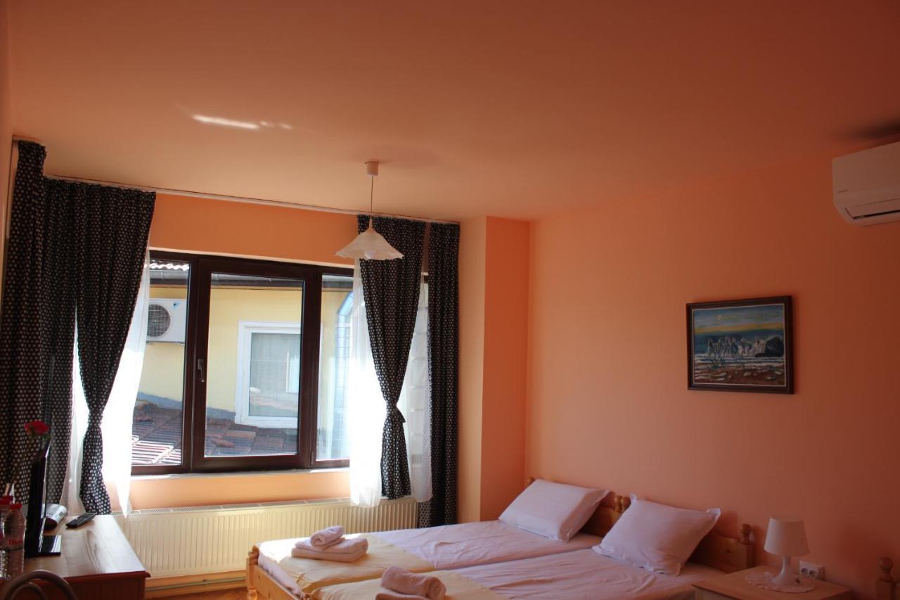 Guest House Daskalov Chervena Lokva Exteriér fotografie